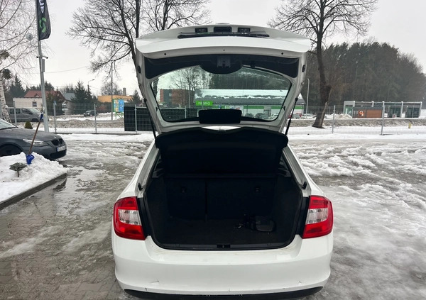 Skoda RAPID cena 14900 przebieg: 172653, rok produkcji 2015 z Miechów małe 79
